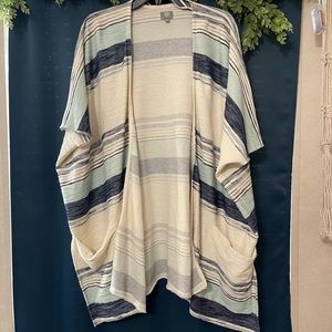 Belks oversized cardigan.